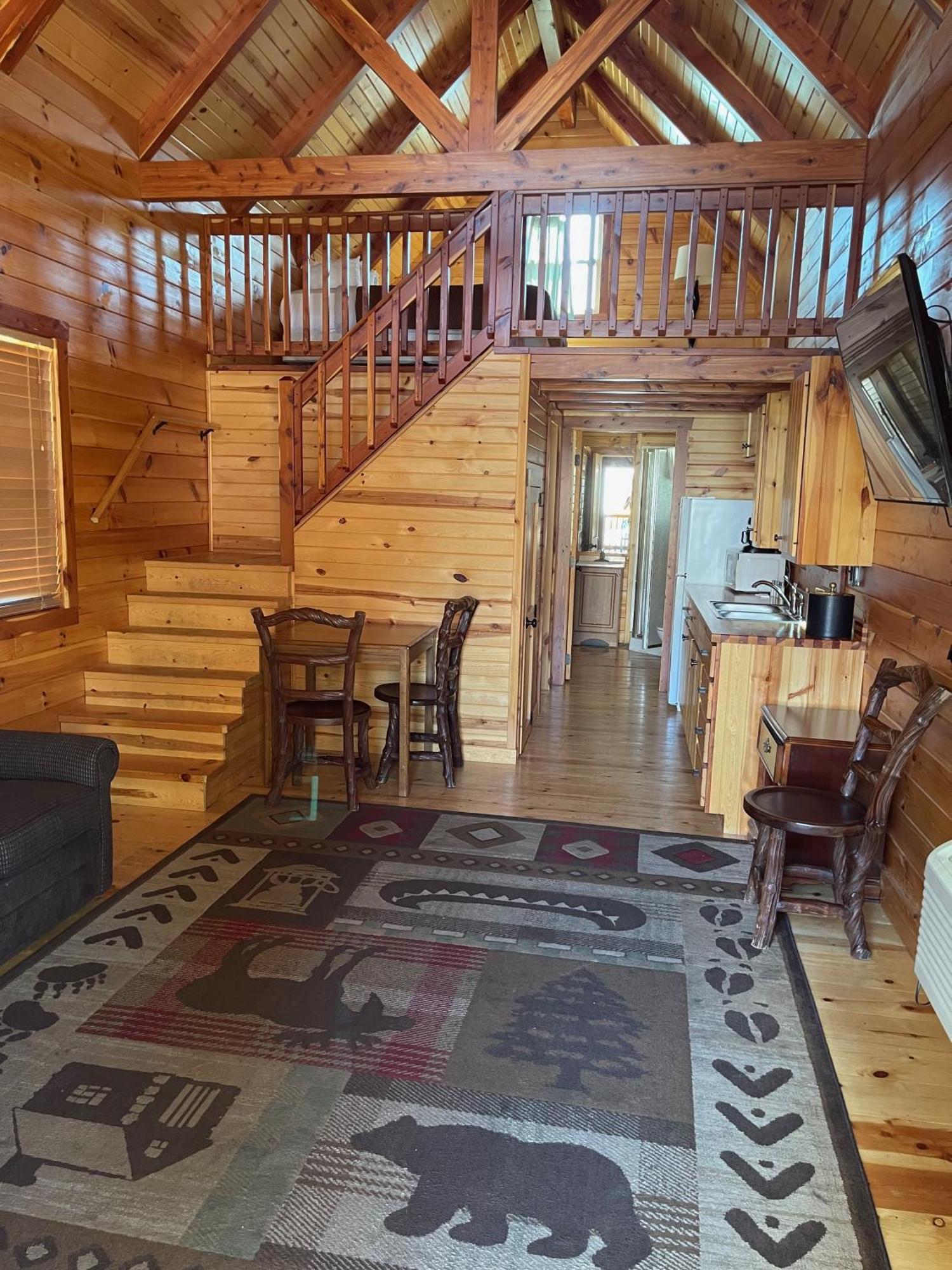 Cabins Of Mackinac & Lodge Mackinaw City Bagian luar foto